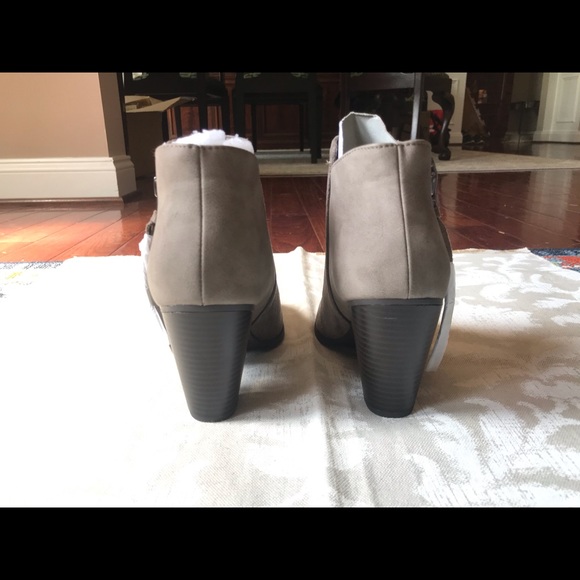 New SODA booties women’s size 7 - Picture 4 of 5